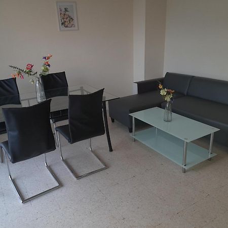 Appartement F3 Avec Balcon Perpignan Kültér fotó